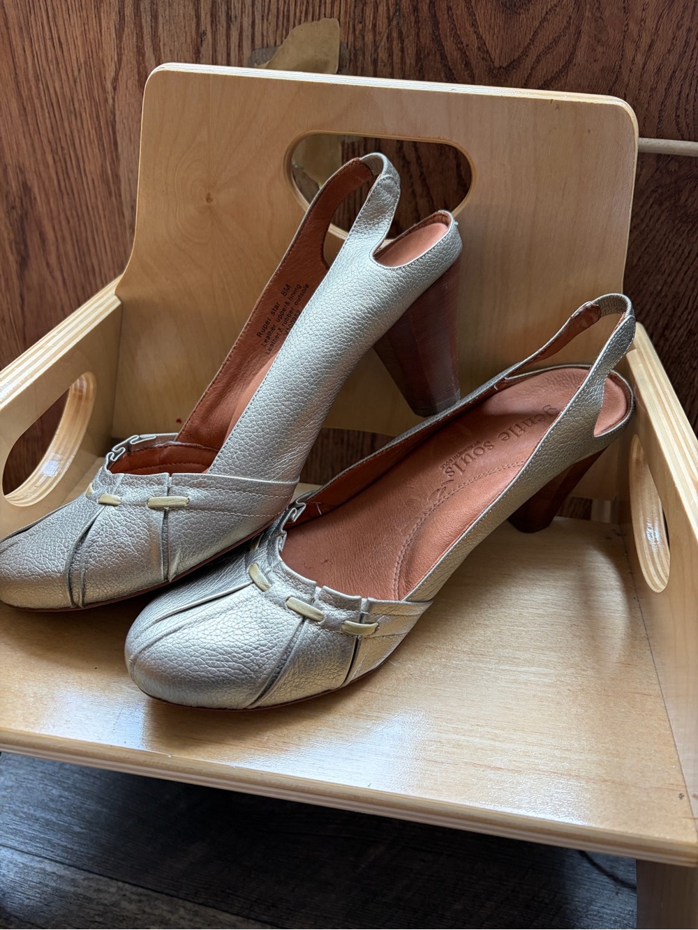 Women’s  Kenneth Cole Slingback Leather Pumps in metallic